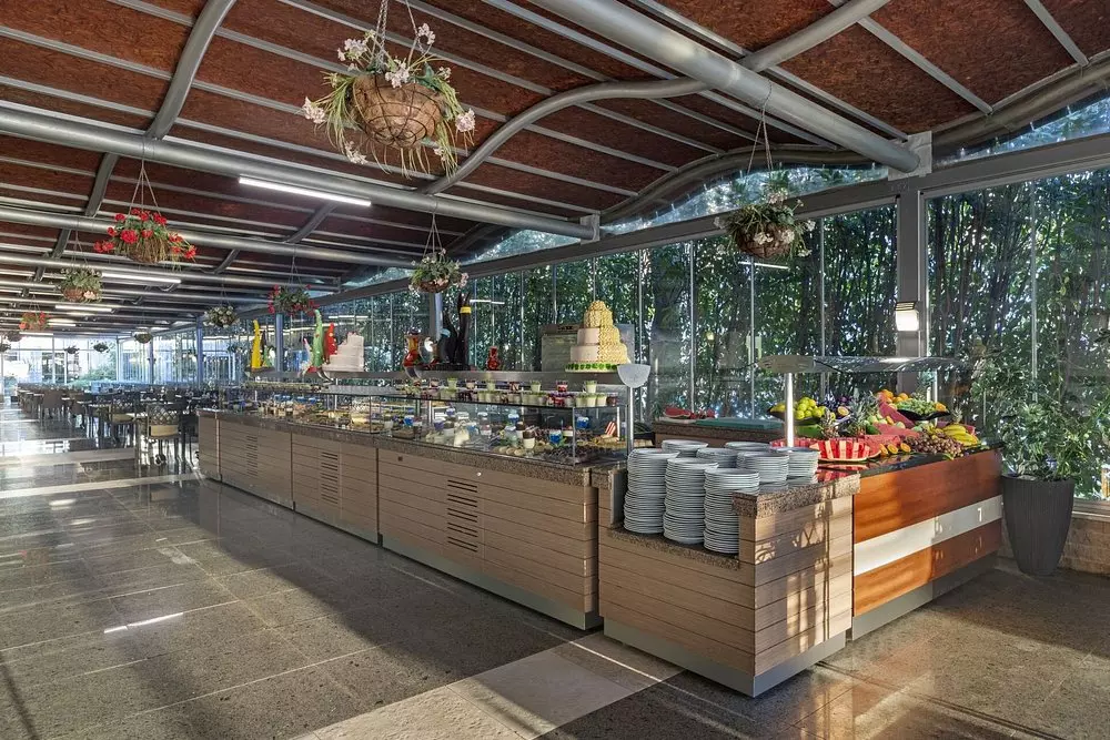 فضای سلف هتل سی لایت ریزورت